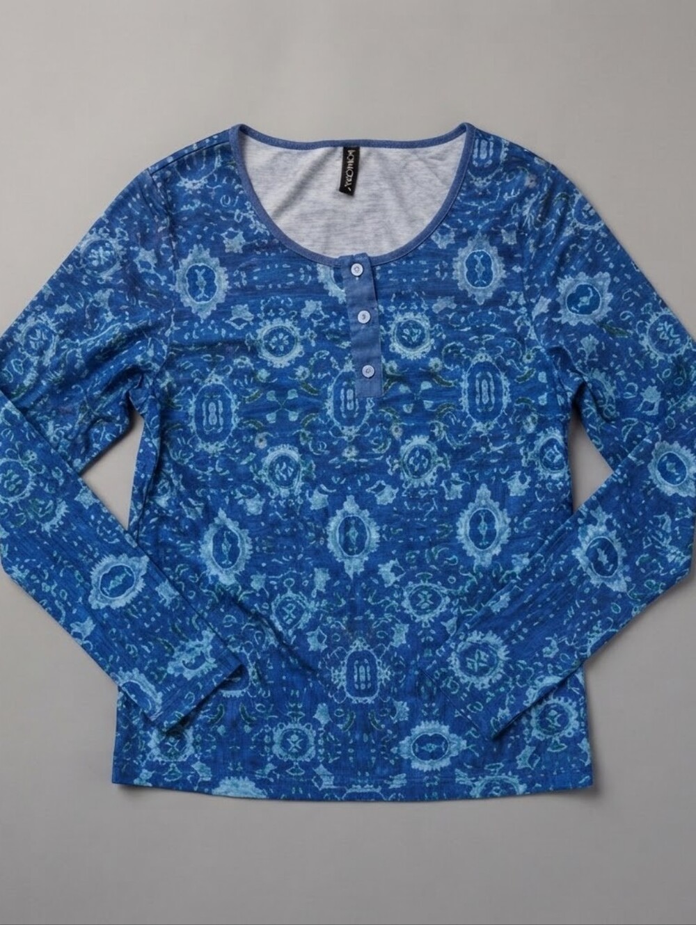 Noracora Blue Boho Patterned Long Sleeve Henley Top Size S Button Accent